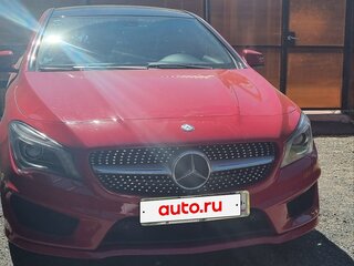 2014 Mercedes-Benz CLA 200 I (C117, X117), красный, 1700000 рублей, вид 3