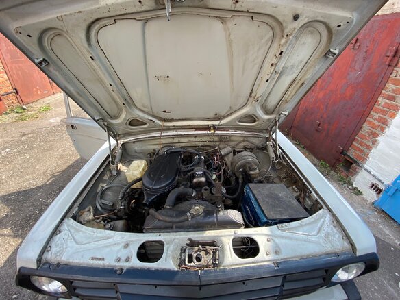 1993 ГАЗ 24 «Волга» 2411 II (2410), серебристый, 125000 рублей - вид 12