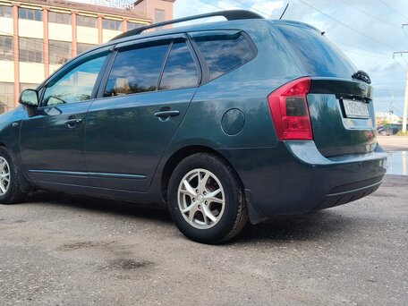 2010 Kia Carens II (UN), синий, 620000 рублей, вид 1