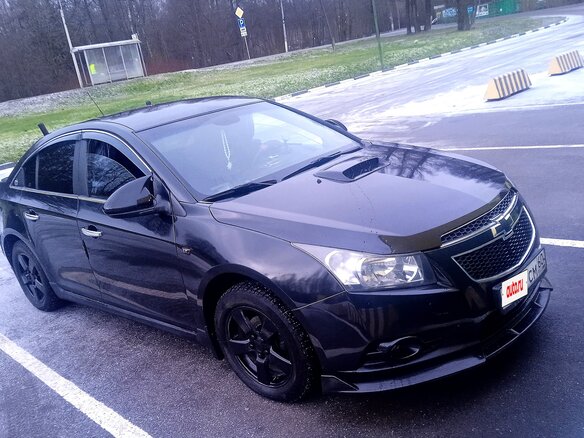 2011 Chevrolet Cruze I, чёрный, 850000 рублей