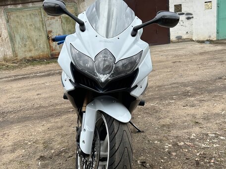 2007 Suzuki GSX-R 600, белый, 750000 рублей, вид 1