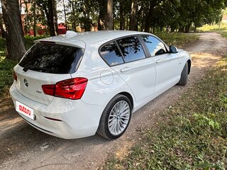 2015 BMW 1 серии 118i II (F20/F21) Рестайлинг, белый, 1500000 рублей, вид 5