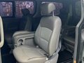2010 Hyundai Grand Starex, серый, 1510000 рублей - вид 4