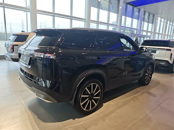 2026 Jaecoo J7 I Рестайлинг, чёрный, 3079000 рублей - вид 3