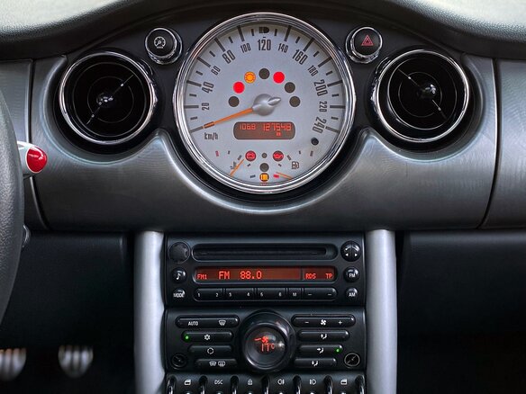 2004 Mini Hatch Cooper S I (R50), жёлтый - вид 22