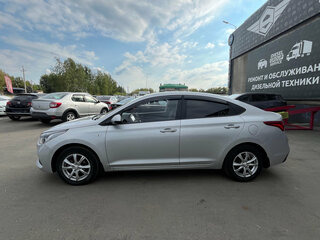 2017 Hyundai Solaris II, серебристый, 1100000 рублей, вид 4