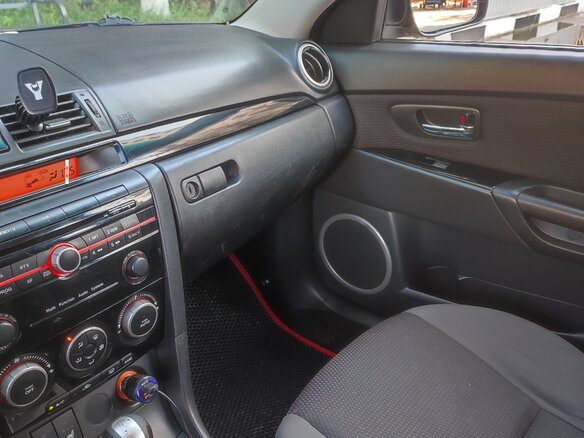 2008 Mazda 3 I (BK) Рестайлинг, красный, 600000 рублей - вид 20