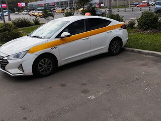 2020 Hyundai Avante VI Рестайлинг, белый, 1300000 рублей, вид 4
