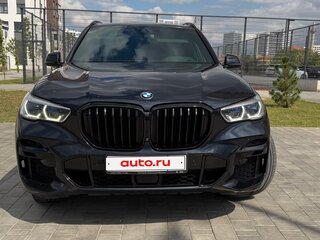 2021 BMW X5 30d IV (G05/G18), чёрный, 7450000 рублей, вид 2