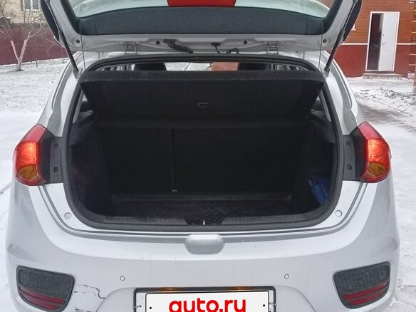 2018 Kia Ceed II Рестайлинг, серебристый, 1249999 рублей - вид 18