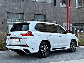 2020 Lexus LX 570 III Рестайлинг 2, белый, 9500000 рублей, вид 5