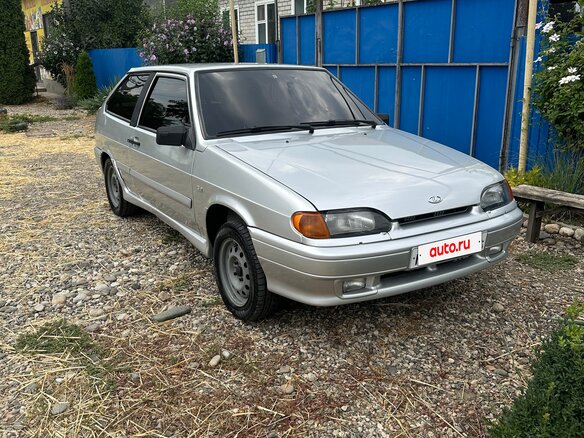 2008 Lada (ВАЗ) 2113, серебристый, 335000 рублей