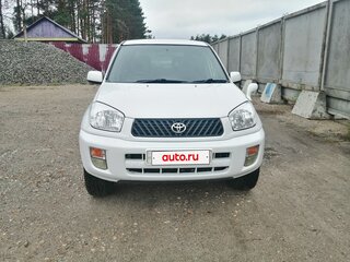 2001 Toyota RAV4 II (XA20), белый, 710000 рублей, вид 2