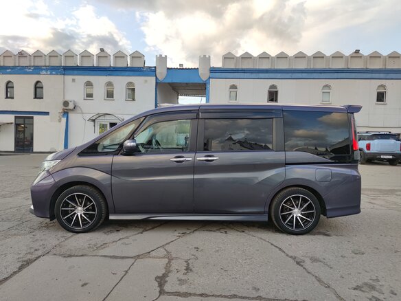 2017 Honda Stepwgn Spada V, фиолетовый, 1800000 рублей - вид 13