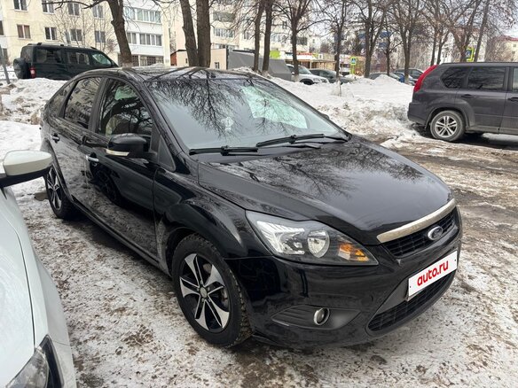 2008 Ford Focus II Рестайлинг, чёрный, 450000 рублей - вид 1