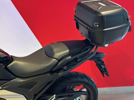 2025 Honda NC 750X, чёрный, 1407000 рублей, вид 4
