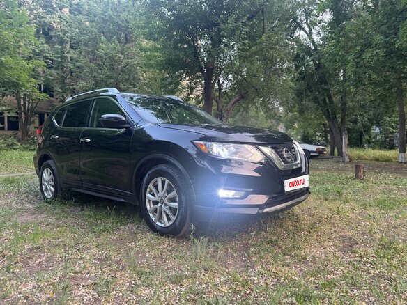 2017 Nissan Rogue II Рестайлинг, чёрный, 1999999 рублей - вид 2