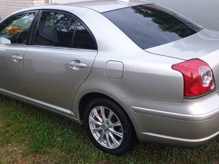 2006 Toyota Avensis II Рестайлинг, серебристый, 980000 рублей, вид 2