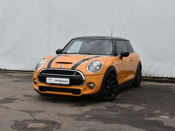 2014 Mini Hatch Cooper S III (F55/F56), жёлтый
