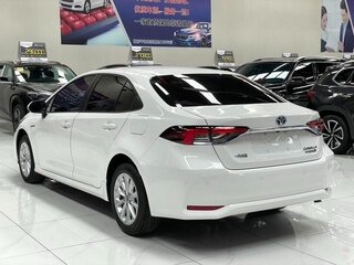 2022 Toyota Corolla XII (E210), белый, 1550000 рублей, вид 4