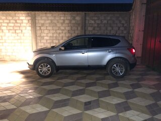 2009 Nissan Qashqai I, серебристый, 1000000 рублей, вид 2