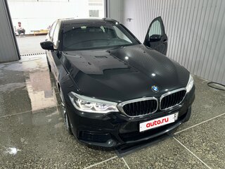 2017 BMW 5 серии 520i VII (G30/G31/G38), чёрный, 3700000 рублей, вид 2