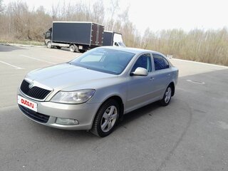 2012 Skoda Octavia II (A5) Рестайлинг, бежевый, 950000 рублей, вид 1
