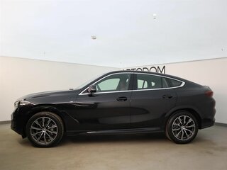 2024 BMW X6 30i III (G06) Рестайлинг, чёрный, 12180000 рублей, вид 2