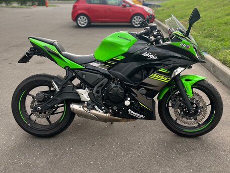 2017 Kawasaki Ninja 650, зелёный, 650000 рублей, вид 4