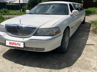 2004 Lincoln Town Car III Рестайлинг, белый, 460000 рублей, вид 1