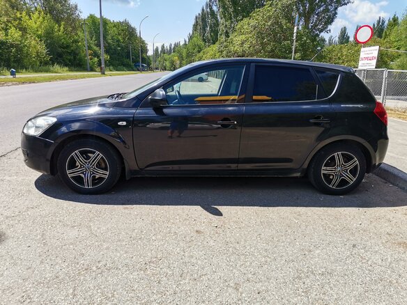 2009 Kia Ceed I, чёрный, 500000 рублей - вид 4