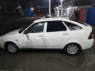 2011 Lada (ВАЗ) Priora I, белый, 360000 рублей, вид 3