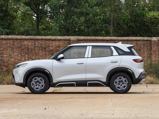 2026 BYD Yuan Up 45.12 kWh, белый, 1995000 рублей, вид 5