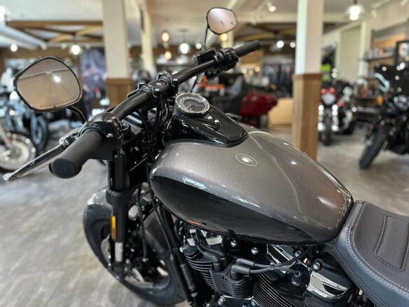 2024 Harley-Davidson Fat Bob, серый, 3250000 рублей - вид 7