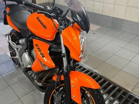 2007 Kawasaki ER-6N, оранжевый, 299999 рублей, вид 2