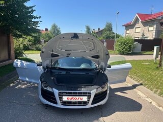 2011 Audi R8 V10 I (Typ 42), белый, 6200000 рублей, вид 2