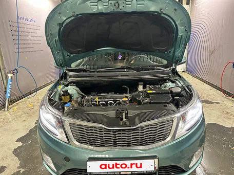 2011 Kia Rio 4-speed III, зелёный, 600000 рублей, вид 5