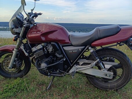 1995 Honda CB 400 Super Four, красный, 250000 рублей, вид 2