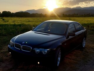 2002 BMW 7 серии 735i IV (E65/E66), чёрный, 1050000 рублей, вид 1