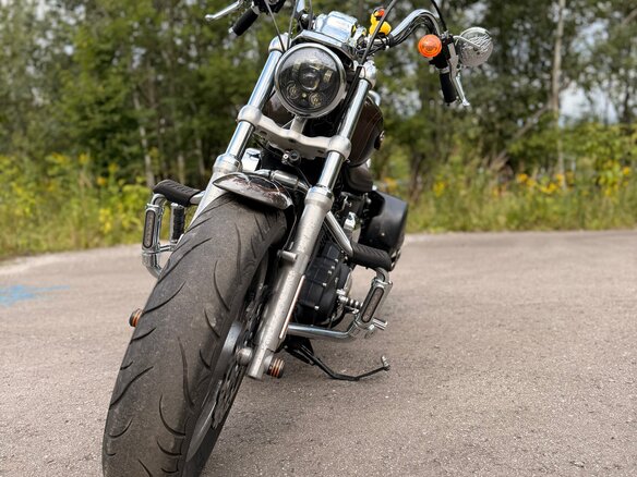 2013 Harley-Davidson Sportster 1200, коричневый, 850000 рублей - вид 8