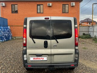 2009 Nissan Primastar I Рестайлинг, серебристый, 1650000 рублей, вид 4