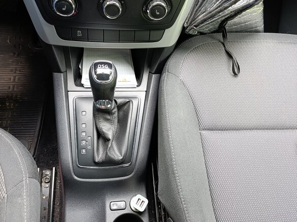 2013 Skoda Yeti I, коричневый, 1390000 рублей - вид 13