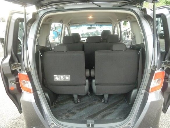2014 Honda Freed I Рестайлинг, серый, 1100000 рублей - вид 11