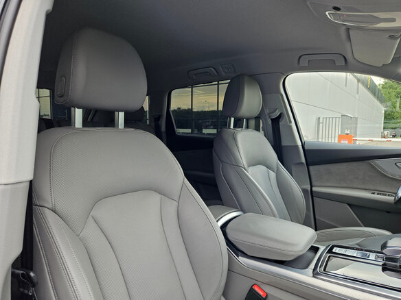 2021 Audi Q7 45 TDI II (4M) Рестайлинг, синий, 5900000 рублей - вид 9