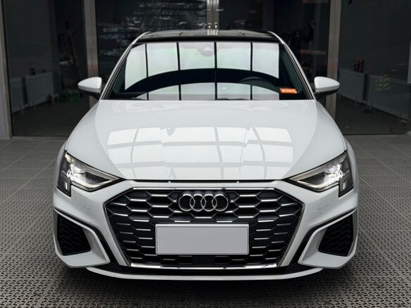 2022 Audi A3 Sportback 35 TFSI IV (8Y), белый, 2255000 рублей - вид 2