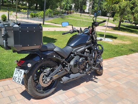 2020 Kawasaki EN650 Vulcan S, чёрный, 800000 рублей, вид 4