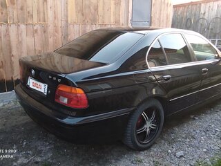 2002 BMW 5 серии 520i IV (E39) Рестайлинг, чёрный, 950000 рублей, вид 4