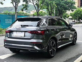 2022 Audi A3 Sportback 35 TFSI IV (8Y), серый, 1534000 рублей, вид 4