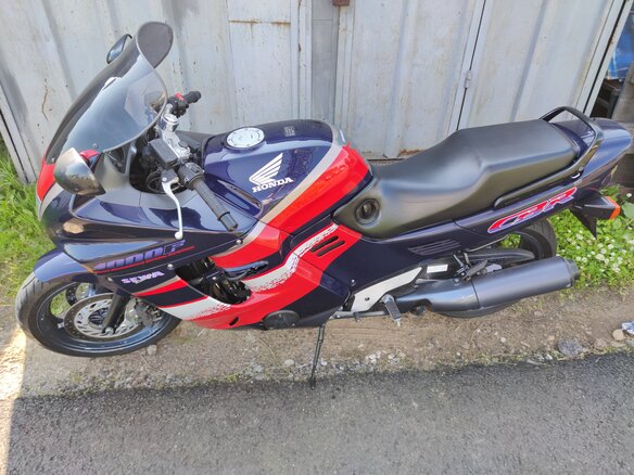 1995 Honda CBR 1000F, синий, 493769 рублей - вид 1