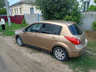 2008 Nissan Tiida I, коричневый, 800000 рублей, вид 4